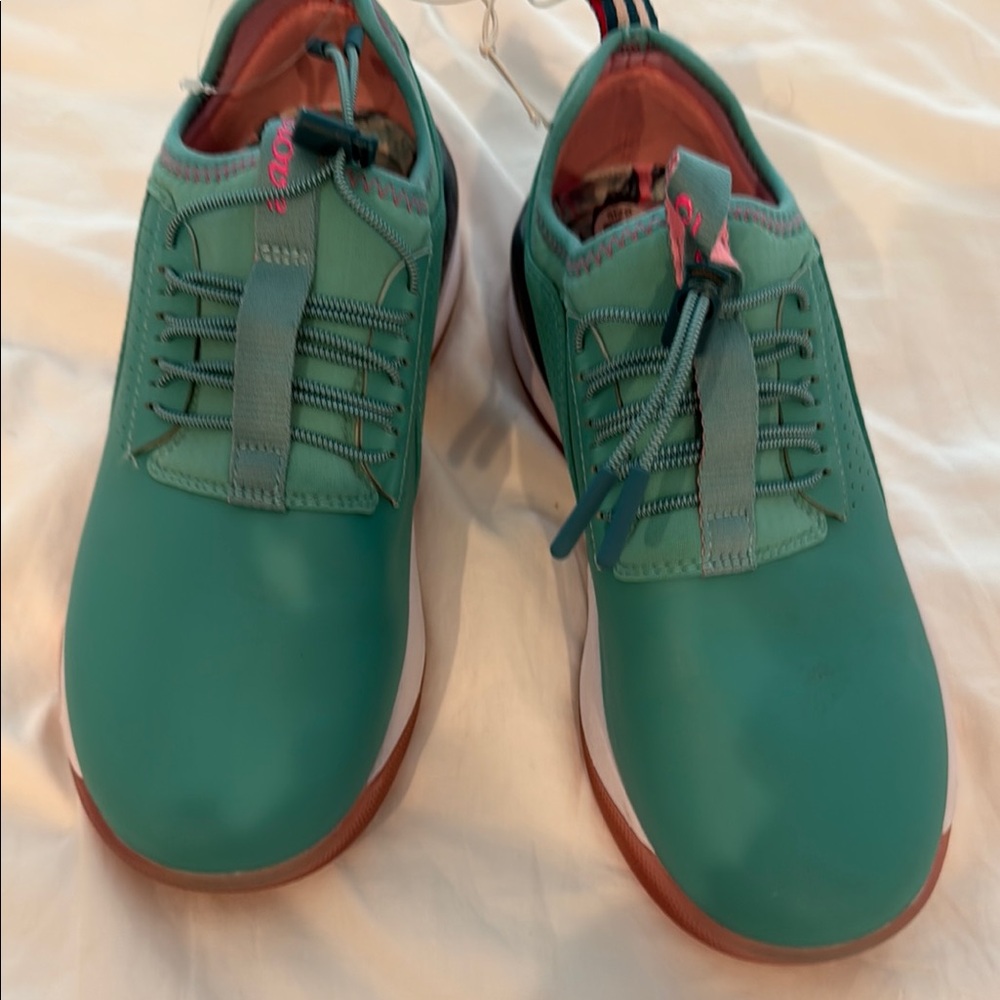CLOVE Forte Super Comfy, Waterproof Shoes!‎